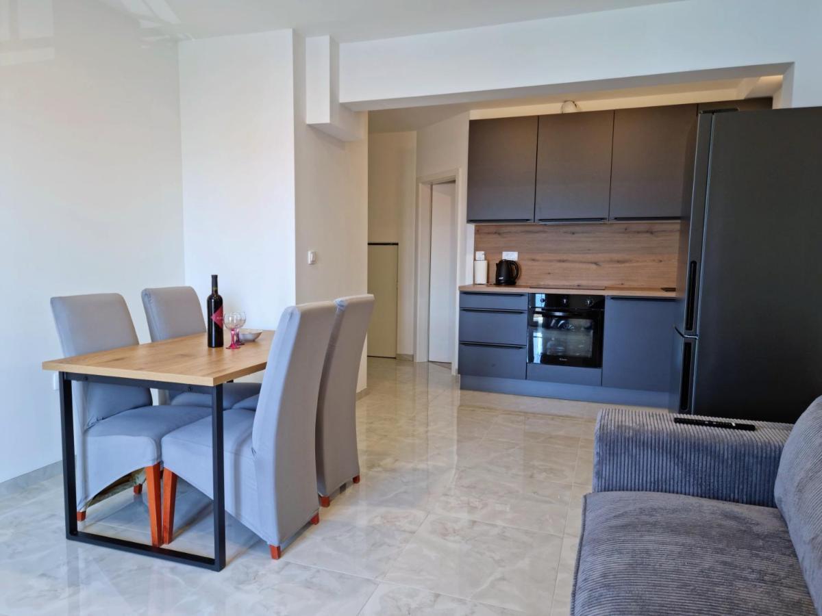 Apartments Zorica Duće エクステリア 写真