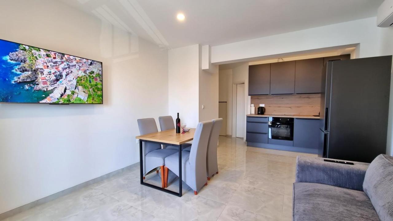 Apartments Zorica Duće エクステリア 写真