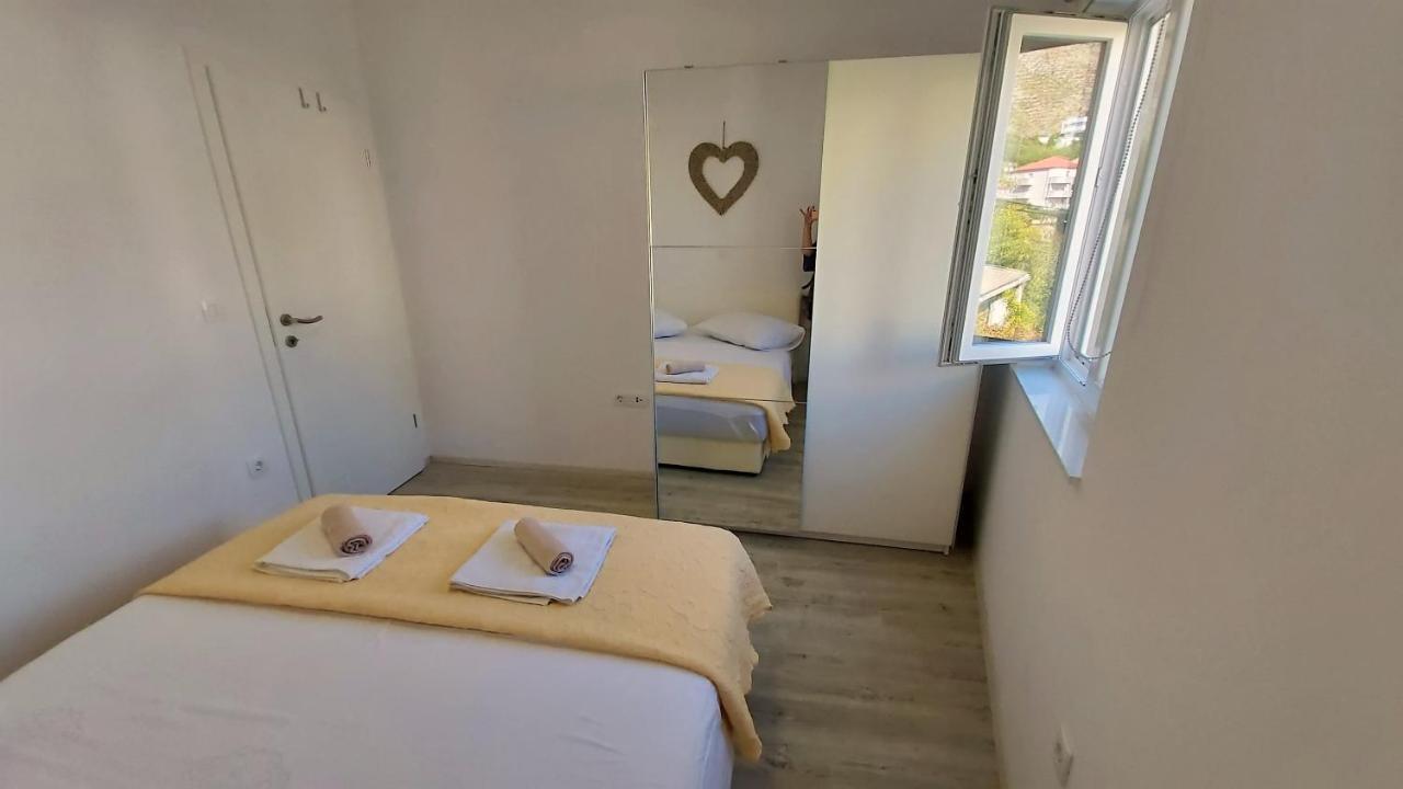 Apartments Zorica Duće エクステリア 写真